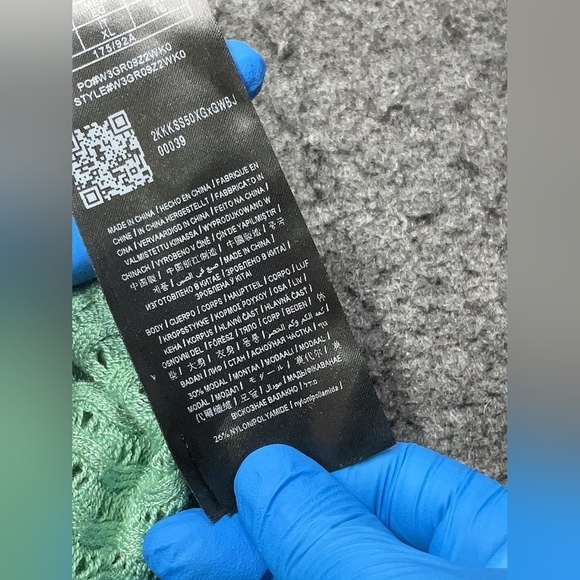 GUESS Yasmina Tie-Back Crop Top – Vital Green – NWT – Size XL - Picture 9 of 10